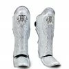 Top King Súper Snake (WHI / SIL) Shin Guards